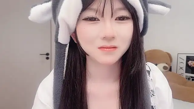 Snapshot of lnua-lnua chatting on February 2, 2026, 1:48 am lnua-lnua online show from February 2, 2026, 1:48 am