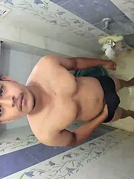 jerryrooh69 online show from April 19, 2026, 4:57 am