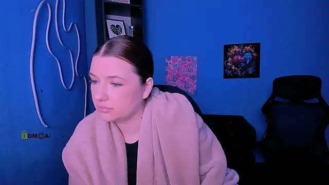 Snapshot of aurora_kiss__ chatting on January 12, 2026, 12:23 pm aurora kiss online show from January 12, 2026, 12:23 pm