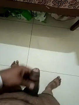 balusumi66 online show from March 13, 2026, 4:23 pm