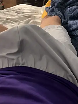 Snapshot of elpapigrande12 chatting on February 25, 2026, 2:12 am elpapigrande12 online show from February 25, 2026, 2:12 am