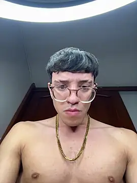 Snapshot of ArthurDavies_ chatting on April 16, 2026, 10:38 am ArthurDavies online show from April 16, 2026, 10:38 am