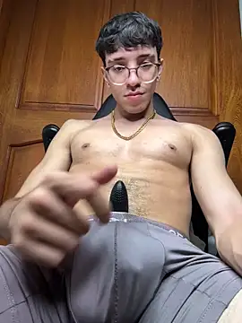 Snapshot of ArthurDavies_ chatting on March 22, 2026, 6:48 am ArthurDavies online show from March 22, 2026, 6:48 am