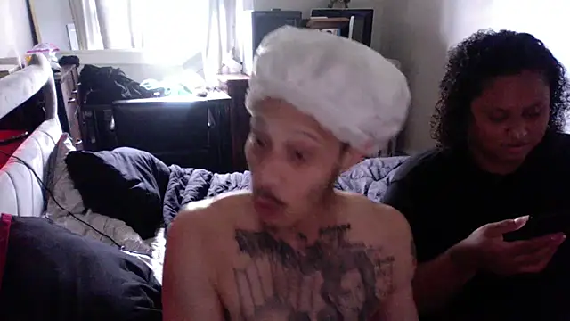 Snapshot of Ricanmrmarcus chatting on July 7, 2026, 7:50 pm Ricanmrmarcus online show from July 7, 2026, 7:50 pm