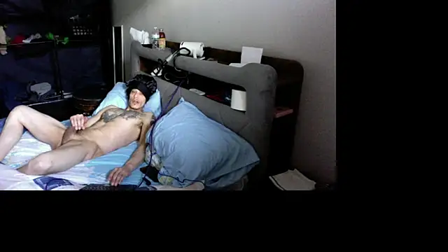 Snapshot of Ricanmrmarcus chatting on February 2, 2026, 8:52 pm Ricanmrmarcus online show from February 2, 2026, 8:52 pm