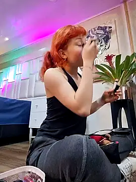 Sienna Desiree online show from February 2, 2026, 2:32 am