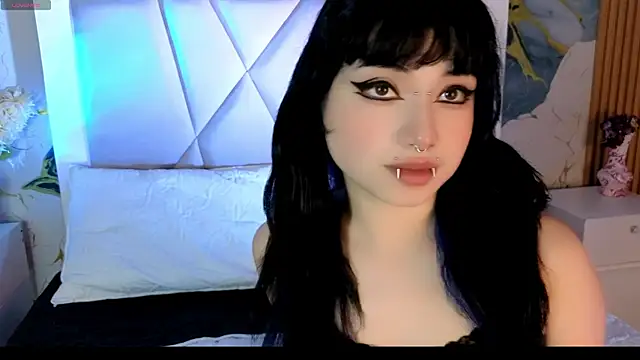 Snapshot of Sienna_Desiree chatting on April 15, 2026, 1:59 pm Sienna Desiree online show from April 15, 2026, 1:59 pm