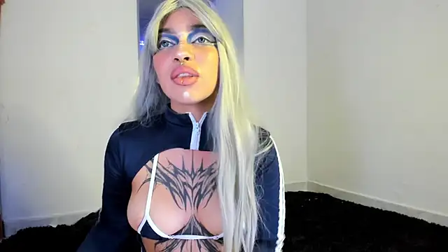 Snapshot of Ashnikko__ chatting on January 14, 2026, 4:38 am Ashnikko online show from January 14, 2026, 4:38 am