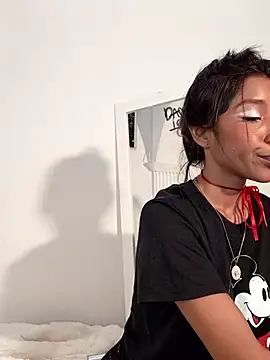 Snapshot of DAMMLEYLA chatting on January 17, 2026, 5:44 am DAMMLEYLA online show from January 17, 2026, 5:44 am