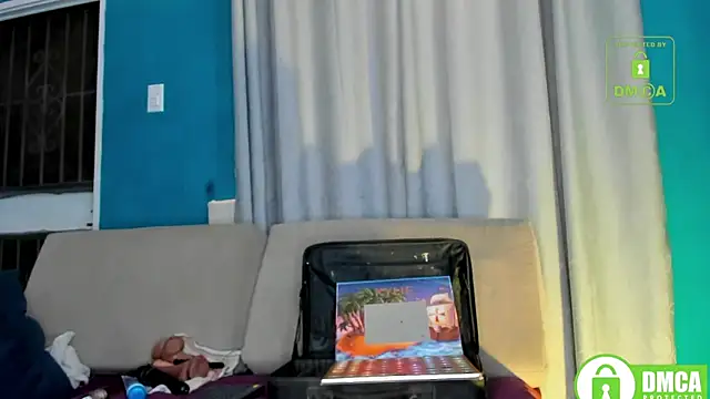 Snapshot of duathelastmilk chatting on April 28, 2026, 9:35 am duathelastmilk online show from April 28, 2026, 9:35 am