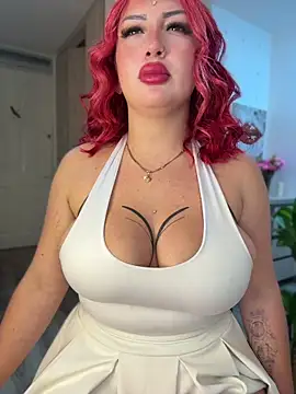 Snapshot of Talia_Foxx chatting on April 26, 2026, 12:19 am Talia Foxx online show from April 26, 2026, 12:19 am