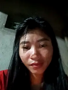 Snapshot of Hiniyk2 chatting on February 7, 2026, 11:35 pm Hiniyk2 online show from February 7, 2026, 11:35 pm