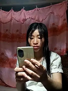 Snapshot of Hiniyk2 chatting on February 14, 2026, 3:40 am Hiniyk2 online show from February 14, 2026, 3:40 am