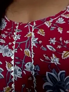 Snapshot of ramya_sri chatting on February 13, 2026, 10:04 am ramya sri online show from February 13, 2026, 10:04 am