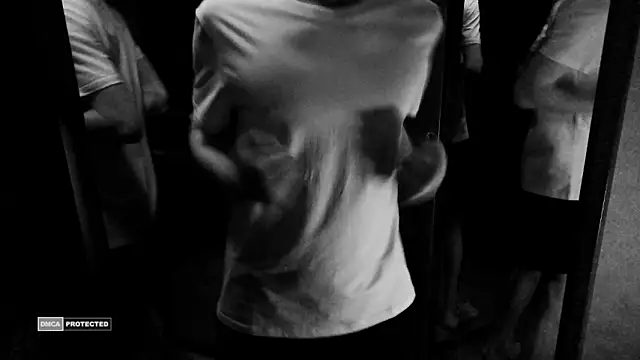 Snapshot of Sauntper chatting on January 19, 2026, 3:16 pm Sauntper online show from January 19, 2026, 3:16 pm