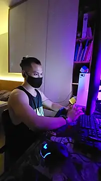 Snapshot of OnlyHand9x chatting on March 27, 2026, 4:52 pm OnlyHand9x online show from March 27, 2026, 4:52 pm