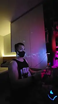 Snapshot of OnlyHand9x chatting on April 8, 2026, 4:30 pm OnlyHand9x online show from April 8, 2026, 4:30 pm