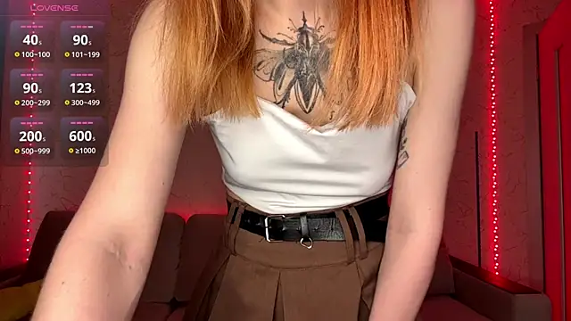 Snapshot of BlondeBun chatting on May 21, 2026, 4:15 pm BlondeBun online show from May 21, 2026, 4:15 pm