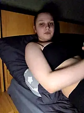 Snapshot of Kortney_Fox chatting on February 12, 2026, 6:51 pm Kortney Fox online show from February 12, 2026, 6:51 pm