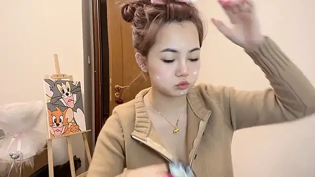 Snapshot of YiYi-oo chatting on February 19, 2026, 12:13 pm YiYi-oo online show from February 19, 2026, 12:13 pm