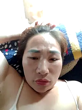 Snapshot of Fading_roses chatting on March 19, 2026, 4:23 am Fading roses online show from March 19, 2026, 4:23 am