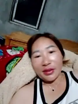 Snapshot of Fading_roses chatting on March 20, 2026, 6:09 pm Fading roses online show from March 20, 2026, 6:09 pm