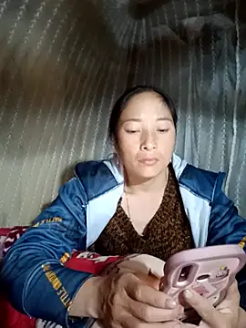 Snapshot of muamua99 chatting on February 2, 2026, 9:25 pm muamua99 online show from February 2, 2026, 9:25 pm