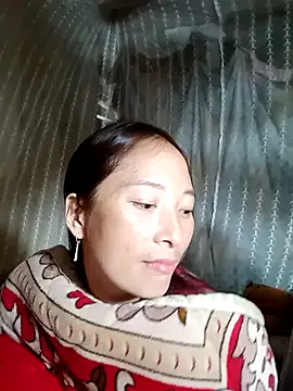 Snapshot of muamua99 chatting on February 16, 2026, 2:37 pm muamua99 online show from February 16, 2026, 2:37 pm