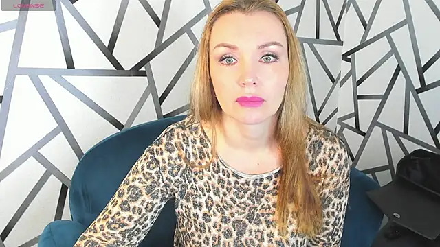 Snapshot of Marie_Hayes chatting on January 11, 2026, 1:01 am Marie Hayes online show from January 11, 2026, 1:01 am