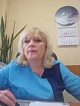 Snapshot of AliceStar333 chatting on February 20, 2026, 6:37 am AliceStar333 online show from February 20, 2026, 6:37 am