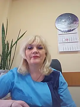 Snapshot of AliceStar333 chatting on February 4, 2026, 5:35 am AliceStar333 online show from February 4, 2026, 5:35 am