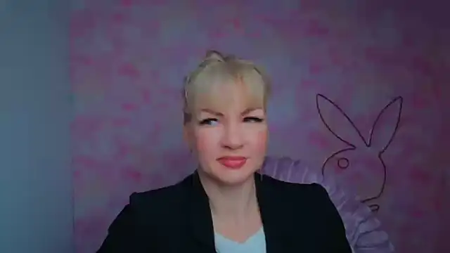 Snapshot of Madonna_Fire chatting on March 2, 2026, 6:58 am Madonna Fire online show from March 2, 2026, 6:58 am