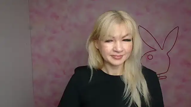 Snapshot of Madonna_Fire chatting on March 21, 2026, 6:47 am Madonna Fire online show from March 21, 2026, 6:47 am