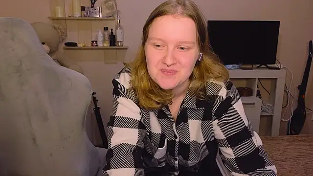 Ol1via online show from March 22, 2026, 5:03 pm