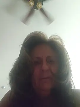HotAzMilf online show from June 4, 2026, 10:25 pm