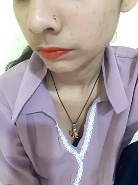 Snapshot of Kanchan7909 chatting on April 27, 2026, 4:27 pm Kanchan7909 online show from April 27, 2026, 4:27 pm