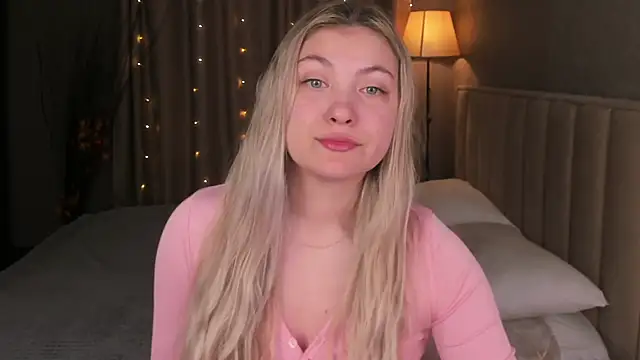 Snapshot of Angel__Grace chatting on May 26, 2026, 12:09 am Angel Grace online show from May 26, 2026, 12:09 am