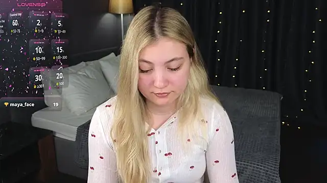 Snapshot of Angel__Grace chatting on May 15, 2026, 11:03 pm Angel Grace online show from May 15, 2026, 11:03 pm