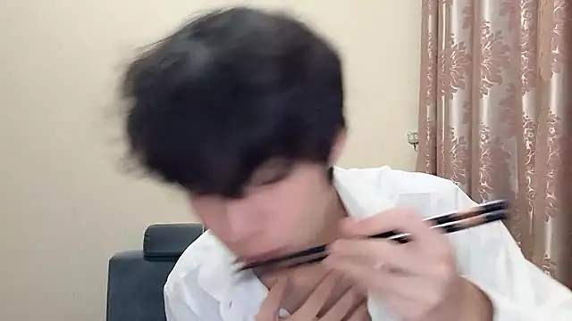 Snapshot of afahyu chatting on January 9, 2026, 2:13 pm afahyu online show from January 9, 2026, 2:13 pm