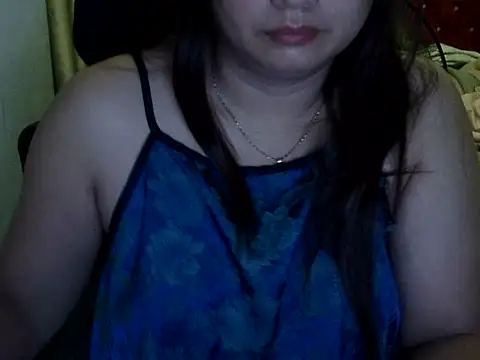 Snapshot of Sarah_no_land chatting on July 25, 2026, 1:35 am Sarah no land online show from July 25, 2026, 1:35 am