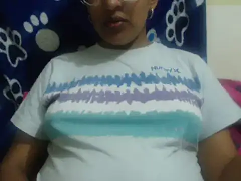 Snapshot of Kandysweety_2 chatting on February 2, 2026, 3:33 pm Kandysweety 2 online show from February 2, 2026, 3:33 pm