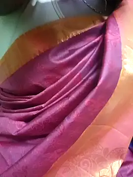 Snapshot of tamil-Diya90 chatting on January 18, 2026, 5:49 pm tamil-Diya90 online show from January 18, 2026, 5:49 pm