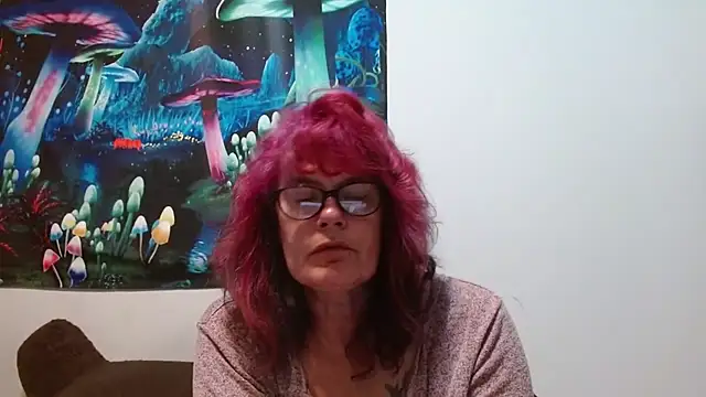 Snapshot of ladylavende3 chatting on October 15, 2025, 5:17 am ladylavende3 online show from October 15, 2025, 5:17 am