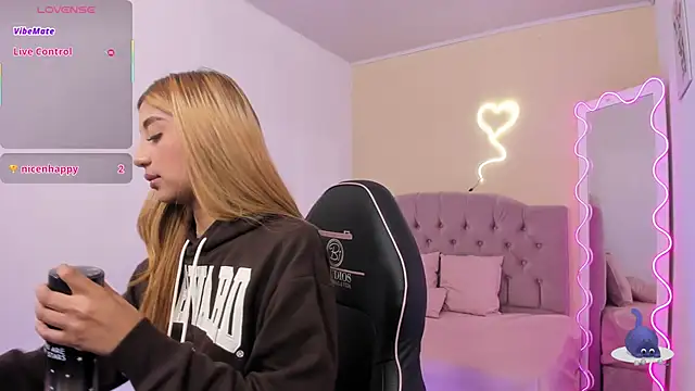 Snapshot of IRINA_TAY1 chatting on January 14, 2026, 3:10 am IRINA TAY1 online show from January 14, 2026, 3:10 am