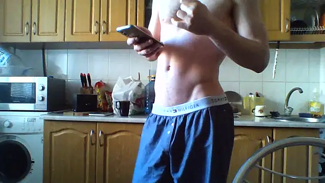 KaelNox online show from April 6, 2026, 9:21 am