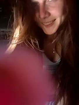 Snapshot of LiliMiel chatting on April 26, 2026, 9:45 pm LiliMiel online show from April 26, 2026, 9:45 pm