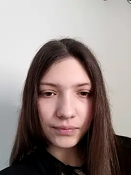 Snapshot of LunaTori456 chatting on January 15, 2026, 10:51 am LunaTori456 online show from January 15, 2026, 10:51 am