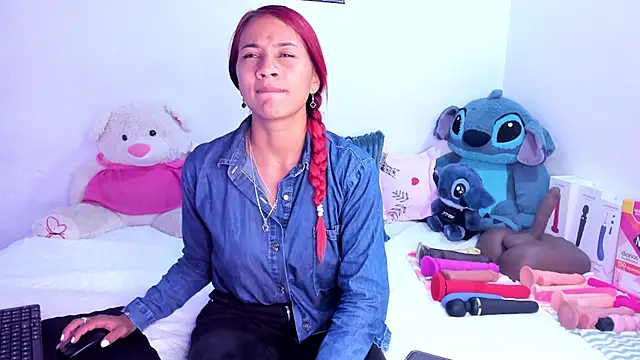 ValeryPettry 11 online show from February 13, 2026, 2:11 am