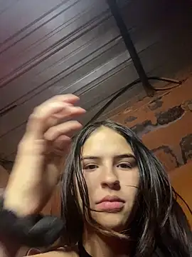 Lariquita online show from February 12, 2026, 7:41 am