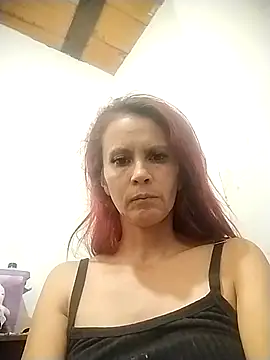 Snapshot of cintia_love chatting on February 18, 2026, 12:41 am cintia love online show from February 18, 2026, 12:41 am